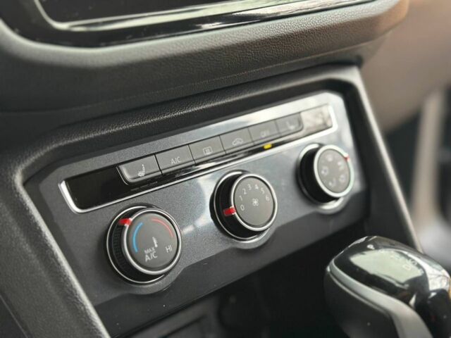 Серый Фольксваген Тигуан, объемом двигателя 2 л и пробегом 95 тыс. км за 22999 $, фото 17 на Automoto.ua