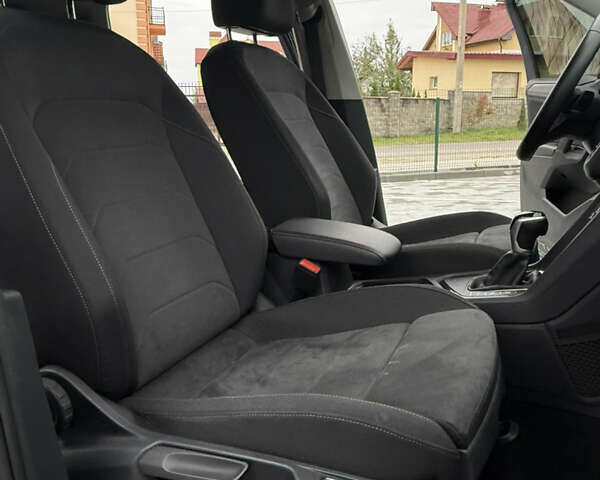 Серый Фольксваген Тигуан, объемом двигателя 1.97 л и пробегом 158 тыс. км за 28999 $, фото 43 на Automoto.ua