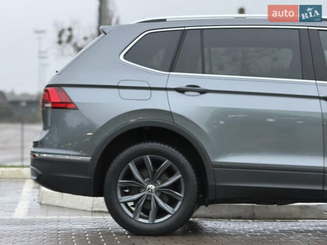 Серый Фольксваген Тигуан, объемом двигателя 1.98 л и пробегом 69 тыс. км за 23450 $, фото 12 на Automoto.ua