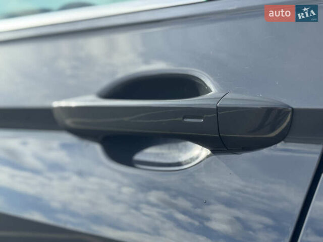 Серый Фольксваген Тигуан, объемом двигателя 1.97 л и пробегом 199 тыс. км за 31999 $, фото 83 на Automoto.ua