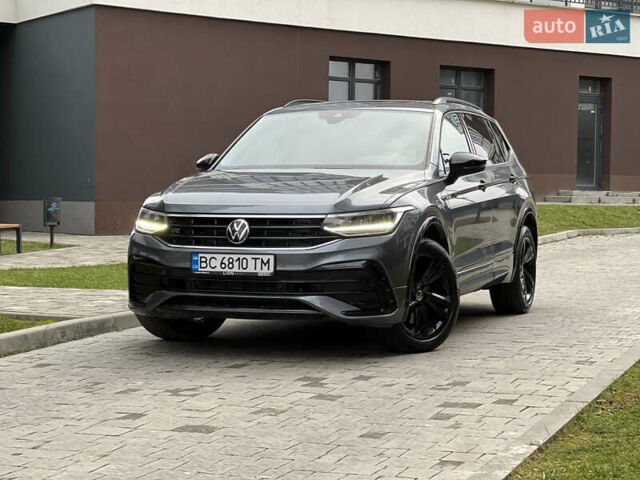 Серый Фольксваген Тигуан, объемом двигателя 1.98 л и пробегом 32 тыс. км за 29500 $, фото 11 на Automoto.ua