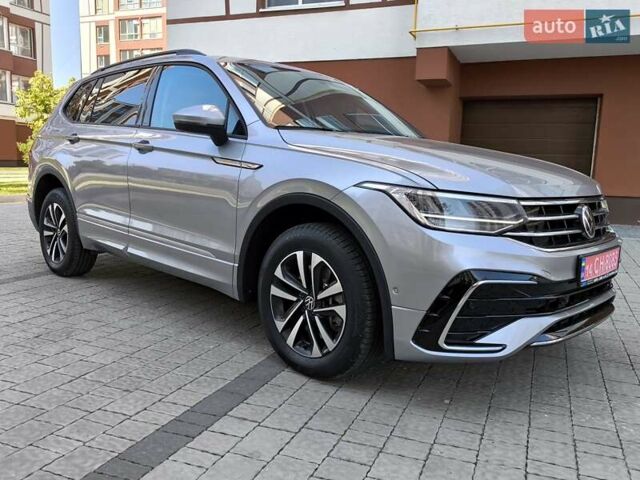 Серый Фольксваген Тигуан, объемом двигателя 1.98 л и пробегом 239 тыс. км за 20700 $, фото 51 на Automoto.ua