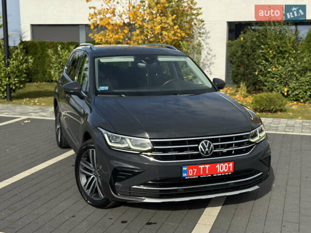 Серый Фольксваген Тигуан, объемом двигателя 1.97 л и пробегом 199 тыс. км за 31999 $, фото 4 на Automoto.ua