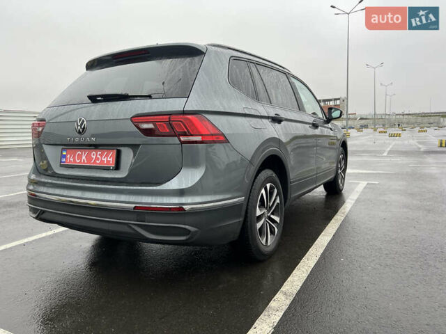 Серый Фольксваген Тигуан, объемом двигателя 2 л и пробегом 44 тыс. км за 25900 $, фото 9 на Automoto.ua