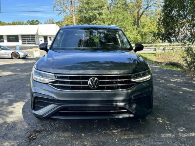 Серый Фольксваген Тигуан, объемом двигателя 2 л и пробегом 29 тыс. км за 10300 $, фото 1 на Automoto.ua