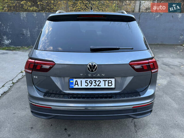 Серый Фольксваген Тигуан, объемом двигателя 1.98 л и пробегом 8 тыс. км за 26200 $, фото 5 на Automoto.ua