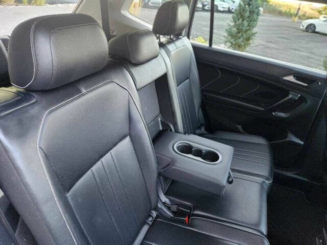 Серый Фольксваген Тигуан, объемом двигателя 2 л и пробегом 14 тыс. км за 14850 $, фото 13 на Automoto.ua