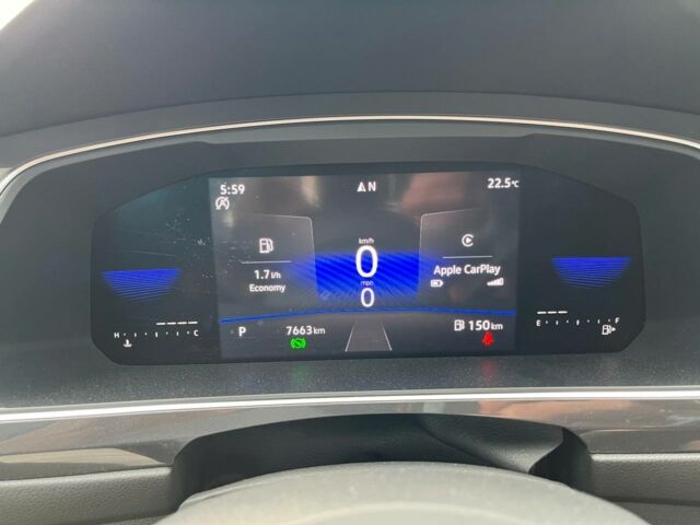 Сірий Фольксваген Тігуан, об'ємом двигуна 2 л та пробігом 7 тис. км за 27300 $, фото 15 на Automoto.ua