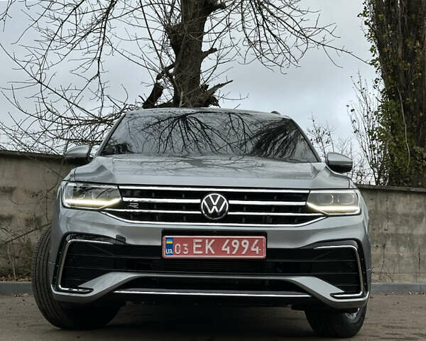 Серый Фольксваген Тигуан, объемом двигателя 0 л и пробегом 42 тыс. км за 24200 $, фото 2 на Automoto.ua