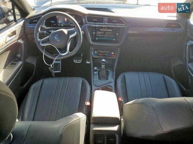 Сірий Фольксваген Тігуан, об'ємом двигуна 2 л та пробігом 32 тис. км за 10500 $, фото 7 на Automoto.ua