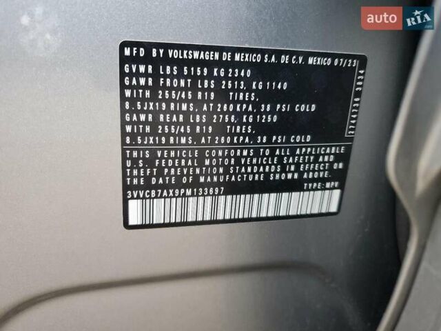Серый Фольксваген Тигуан, объемом двигателя 2 л и пробегом 34 тыс. км за 9200 $, фото 11 на Automoto.ua