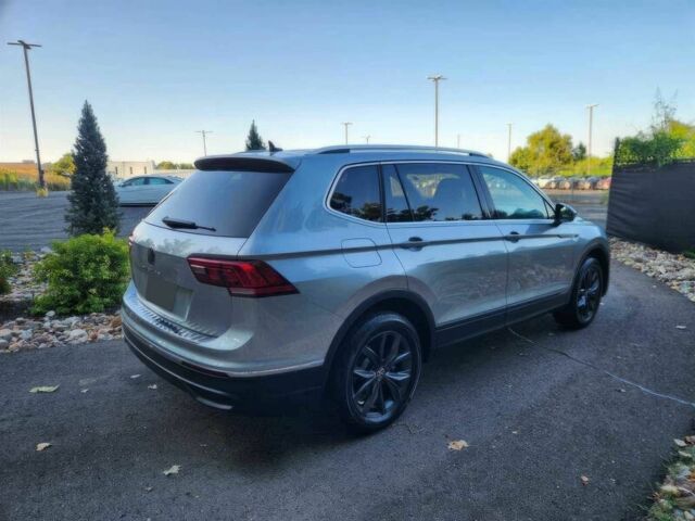 Серый Фольксваген Тигуан, объемом двигателя 2 л и пробегом 17 тыс. км за 11400 $, фото 7 на Automoto.ua