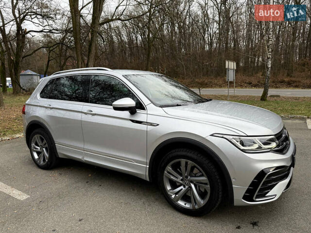 Сірий Фольксваген Тігуан, об'ємом двигуна 1.98 л та пробігом 28 тис. км за 41700 $, фото 10 на Automoto.ua