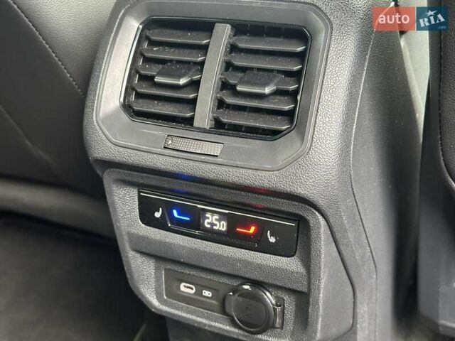 Серый Фольксваген Тигуан, объемом двигателя 1.98 л и пробегом 47 тыс. км за 38990 $, фото 43 на Automoto.ua