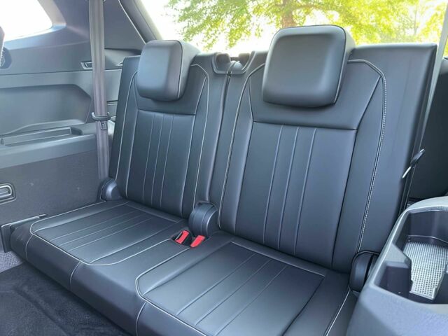 Серый Фольксваген Тигуан, объемом двигателя 2 л и пробегом 21 тыс. км за 19200 $, фото 13 на Automoto.ua