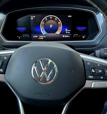 Серый Фольксваген Тигуан, объемом двигателя 1.98 л и пробегом 26 тыс. км за 28999 $, фото 6 на Automoto.ua