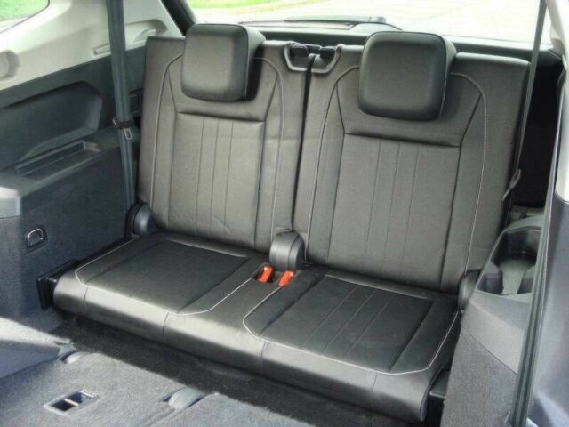 Сірий Фольксваген Тігуан, об'ємом двигуна 2 л та пробігом 20 тис. км за 14850 $, фото 10 на Automoto.ua