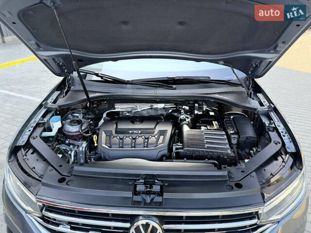 Серый Фольксваген Тигуан, объемом двигателя 1.98 л и пробегом 22 тыс. км за 24999 $, фото 29 на Automoto.ua