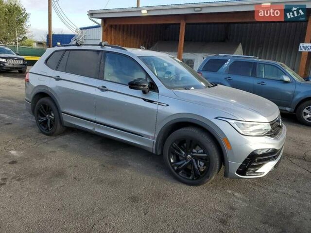Серый Фольксваген Тигуан, объемом двигателя 2 л и пробегом 34 тыс. км за 9200 $, фото 3 на Automoto.ua