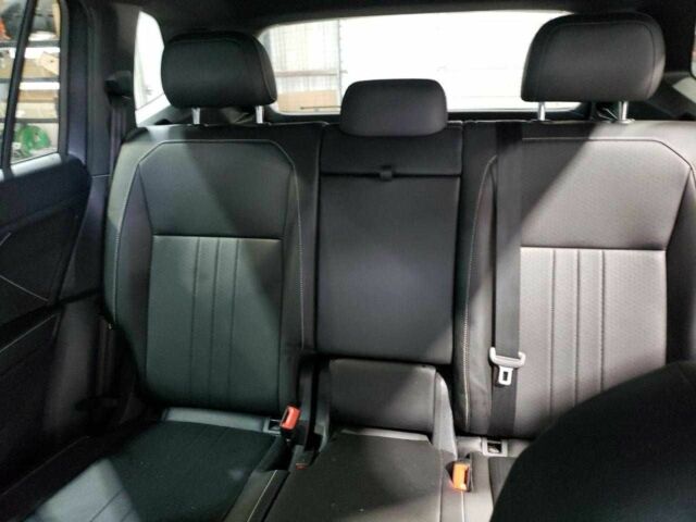 Сірий Фольксваген Тігуан, об'ємом двигуна 2 л та пробігом 44 тис. км за 15000 $, фото 9 на Automoto.ua