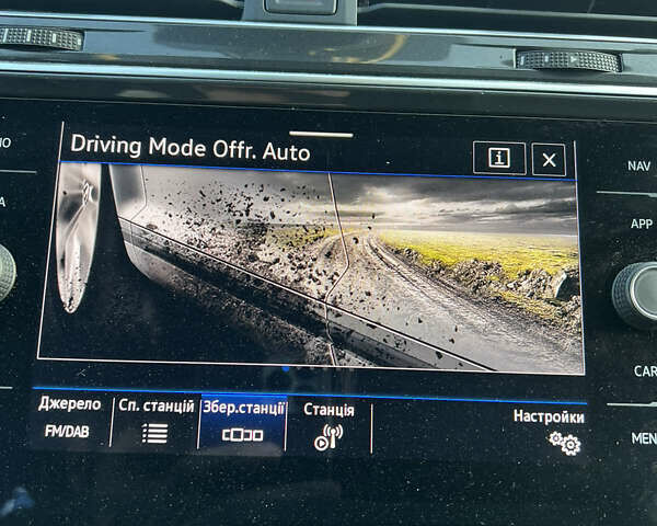 Серый Фольксваген Тигуан, объемом двигателя 1.97 л и пробегом 22 тыс. км за 18500 $, фото 19 на Automoto.ua