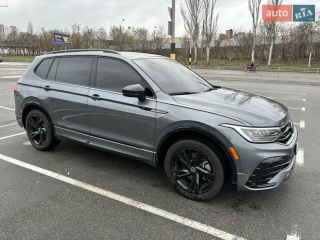 Серый Фольксваген Тигуан, объемом двигателя 1.98 л и пробегом 39 тыс. км за 34750 $, фото 11 на Automoto.ua