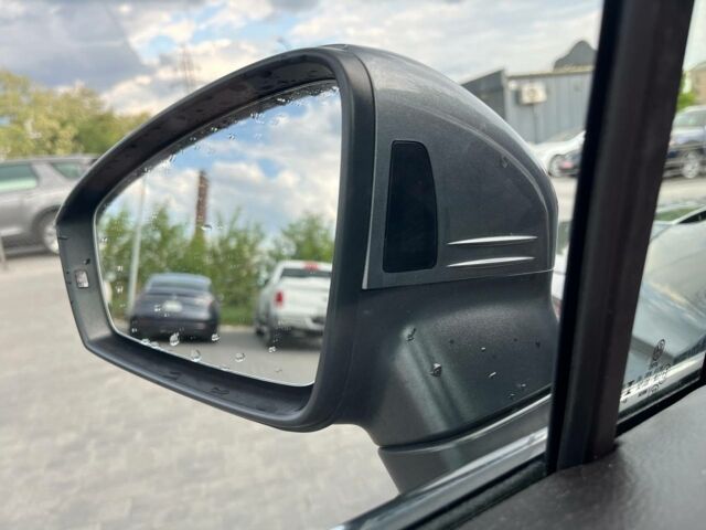 Сірий Фольксваген Тігуан, об'ємом двигуна 2 л та пробігом 7 тис. км за 27300 $, фото 9 на Automoto.ua