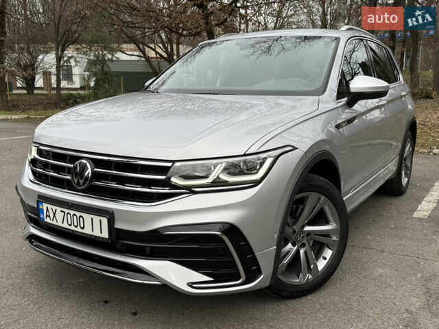 Сірий Фольксваген Тігуан, об'ємом двигуна 1.98 л та пробігом 28 тис. км за 41700 $, фото 1 на Automoto.ua