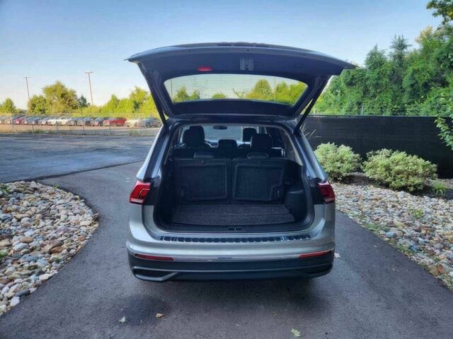 Серый Фольксваген Тигуан, объемом двигателя 2 л и пробегом 14 тыс. км за 14850 $, фото 15 на Automoto.ua