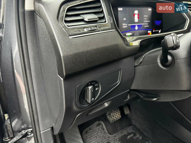 Серый Фольксваген Тигуан, объемом двигателя 1.98 л и пробегом 25 тыс. км за 24500 $, фото 16 на Automoto.ua