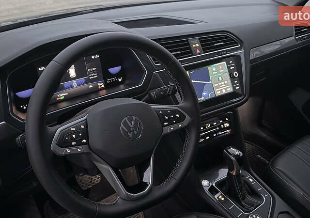 Серый Фольксваген Тигуан, объемом двигателя 1.98 л и пробегом 12 тыс. км за 29900 $, фото 23 на Automoto.ua