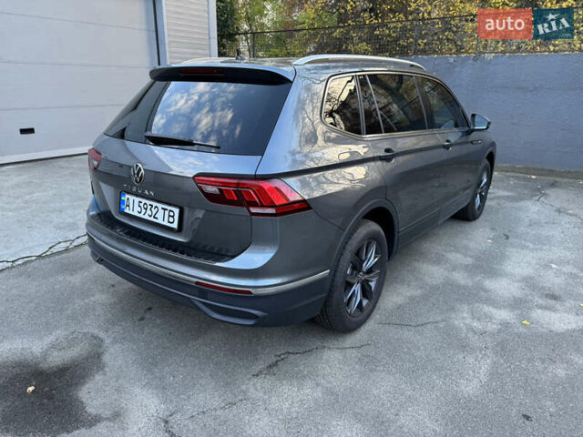 Серый Фольксваген Тигуан, объемом двигателя 1.98 л и пробегом 8 тыс. км за 26200 $, фото 6 на Automoto.ua