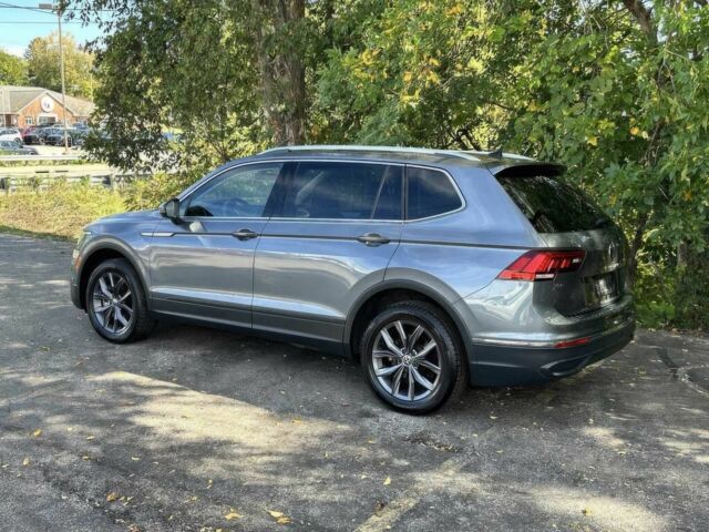 Серый Фольксваген Тигуан, объемом двигателя 2 л и пробегом 29 тыс. км за 10300 $, фото 4 на Automoto.ua