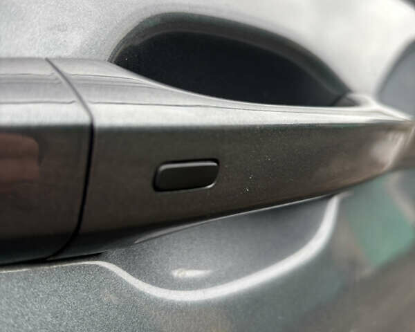 Серый Фольксваген Тигуан, объемом двигателя 1.98 л и пробегом 39 тыс. км за 34750 $, фото 27 на Automoto.ua