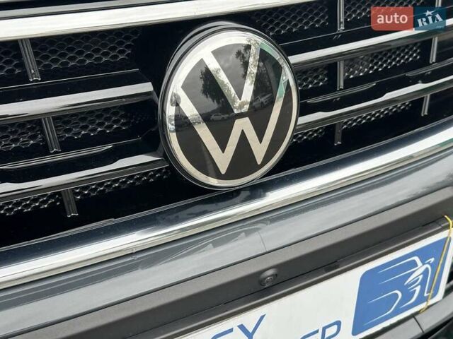 Серый Фольксваген Тигуан, объемом двигателя 1.98 л и пробегом 47 тыс. км за 38990 $, фото 20 на Automoto.ua