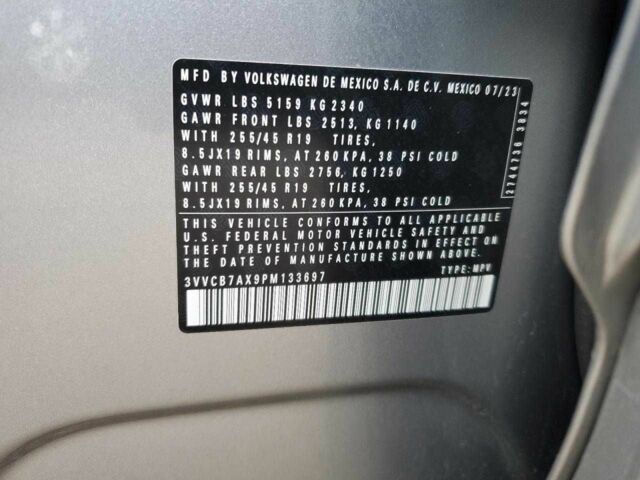 Серый Фольксваген Тигуан, объемом двигателя 2 л и пробегом 21 тыс. км за 8500 $, фото 11 на Automoto.ua