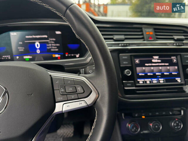 Серый Фольксваген Тигуан, объемом двигателя 1.98 л и пробегом 25 тыс. км за 24500 $, фото 29 на Automoto.ua