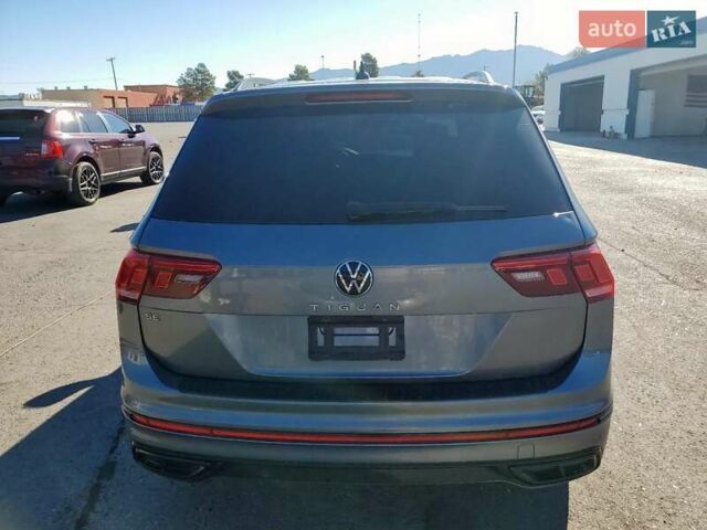 Сірий Фольксваген Тігуан, об'ємом двигуна 2 л та пробігом 32 тис. км за 10500 $, фото 5 на Automoto.ua