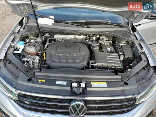 Серый Фольксваген Тигуан, объемом двигателя 2 л и пробегом 34 тыс. км за 9200 $, фото 10 на Automoto.ua