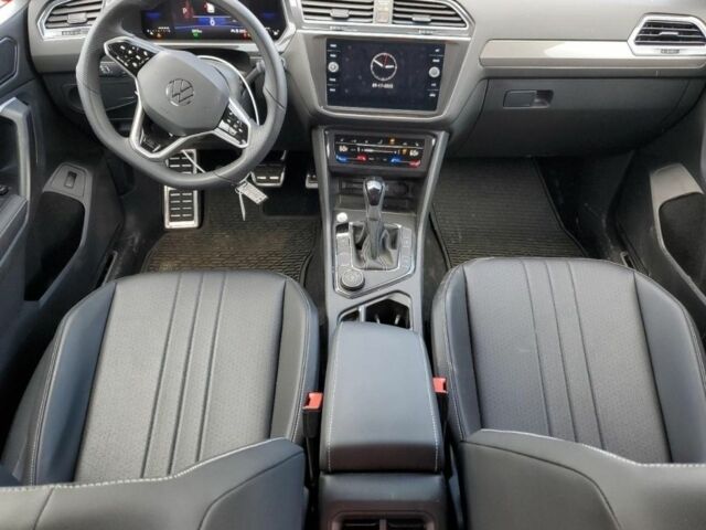 Серый Фольксваген Тигуан, объемом двигателя 0 л и пробегом 60 тыс. км за 22000 $, фото 3 на Automoto.ua