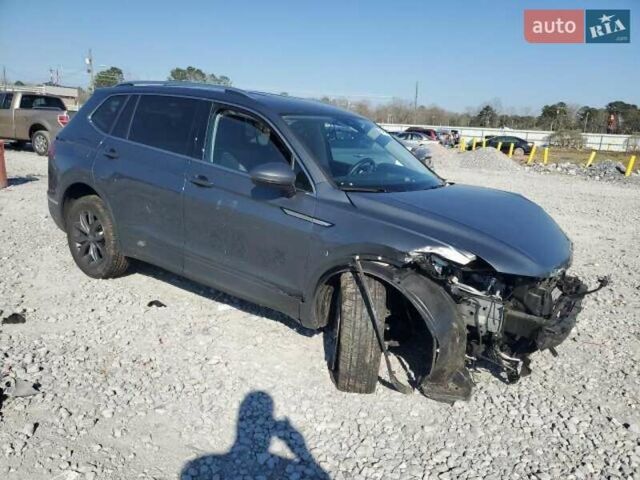 Серый Фольксваген Тигуан, объемом двигателя 2 л и пробегом 53 тыс. км за 11900 $, фото 12 на Automoto.ua