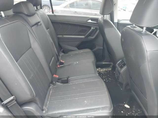 Серый Фольксваген Тигуан, объемом двигателя 2 л и пробегом 42 тыс. км за 8500 $, фото 10 на Automoto.ua