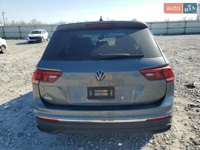 Серый Фольксваген Тигуан, объемом двигателя 2 л и пробегом 53 тыс. км за 11900 $, фото 3 на Automoto.ua