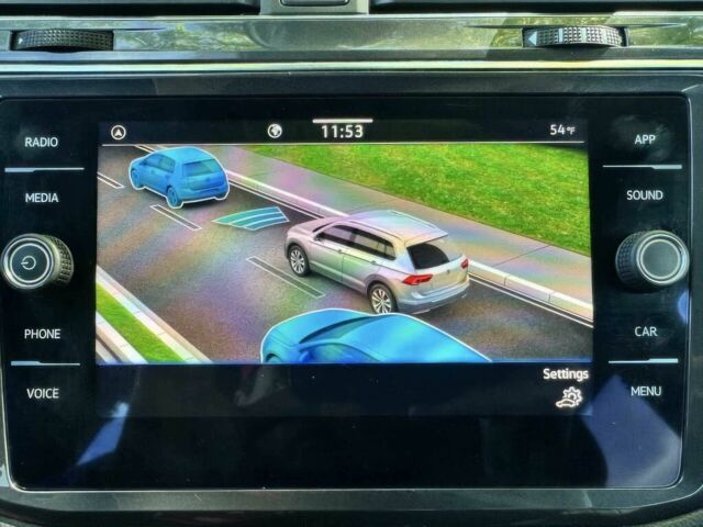 Серый Фольксваген Тигуан, объемом двигателя 2 л и пробегом 29 тыс. км за 10300 $, фото 13 на Automoto.ua