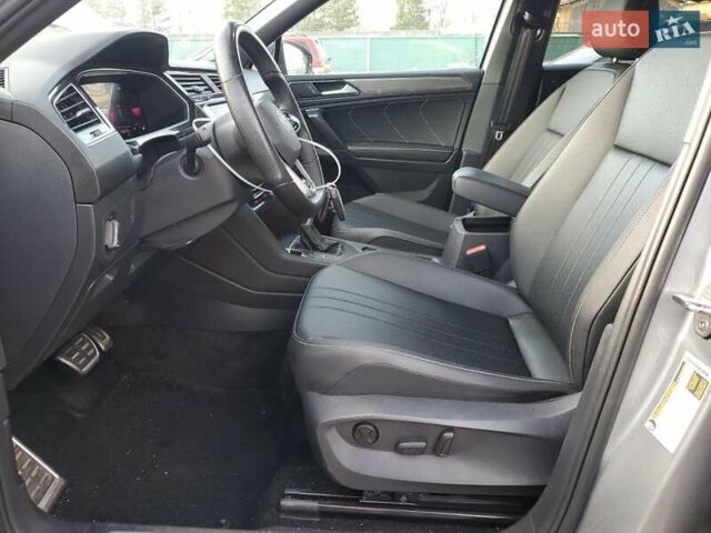 Серый Фольксваген Тигуан, объемом двигателя 2 л и пробегом 34 тыс. км за 9200 $, фото 6 на Automoto.ua