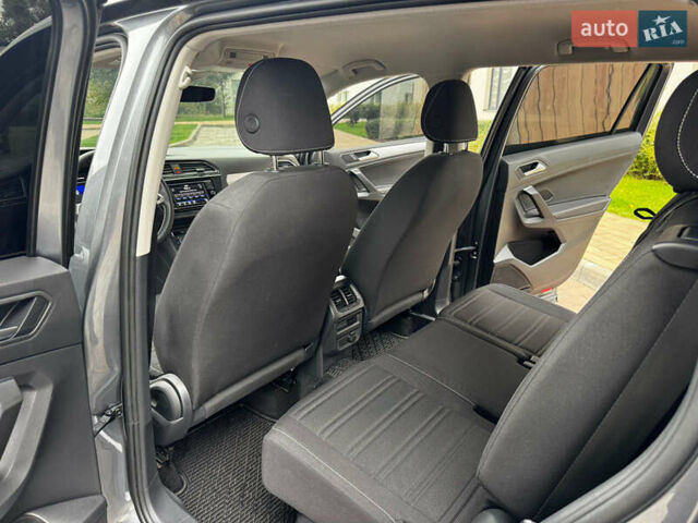 Серый Фольксваген Тигуан, объемом двигателя 1.98 л и пробегом 25 тыс. км за 24500 $, фото 19 на Automoto.ua