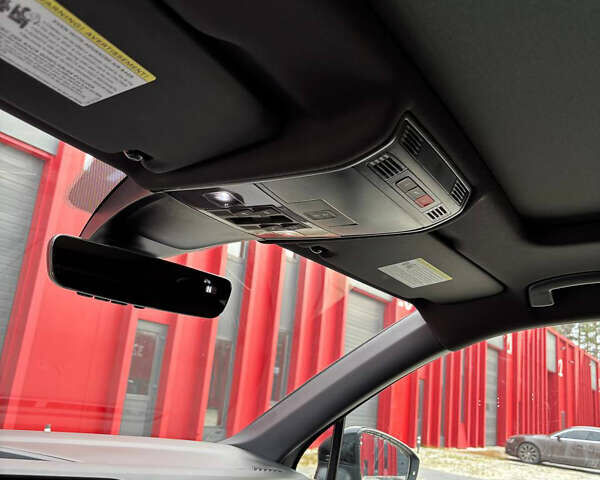 Серый Фольксваген Тигуан, объемом двигателя 2 л и пробегом 17 тыс. км за 30000 $, фото 27 на Automoto.ua