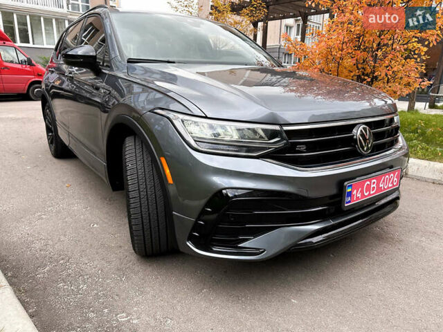 Серый Фольксваген Тигуан, объемом двигателя 2 л и пробегом 18 тыс. км за 28998 $, фото 23 на Automoto.ua