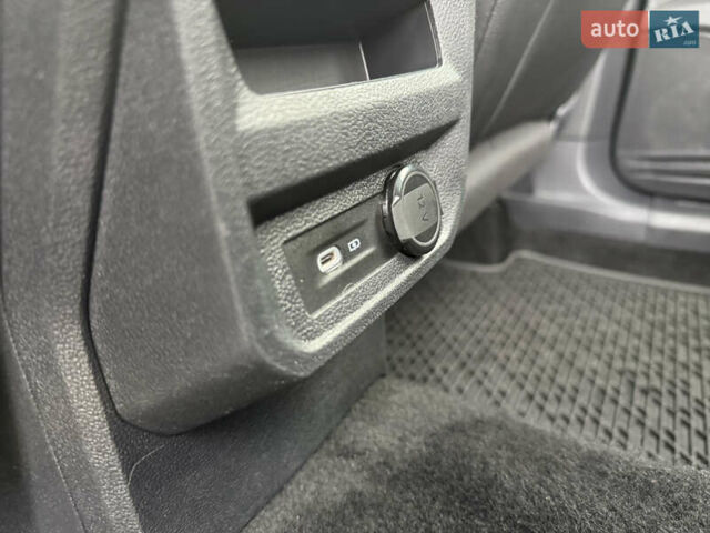 Серый Фольксваген Тигуан, объемом двигателя 2 л и пробегом 36 тыс. км за 28900 $, фото 71 на Automoto.ua