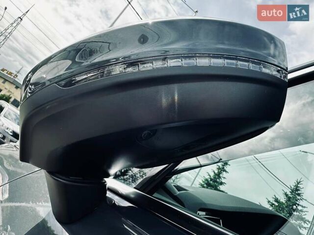 Серый Фольксваген Тигуан, объемом двигателя 1.98 л и пробегом 9 тыс. км за 40000 $, фото 5 на Automoto.ua